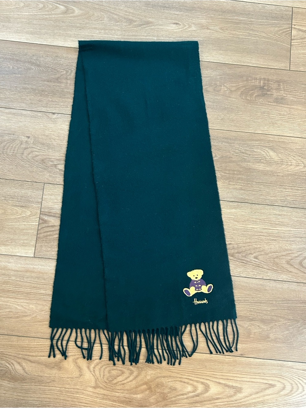Harrods Knightsbridge 100%Lambswool Scotland Teddy Bear Embroidered Fringe Scarf